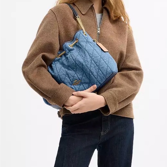 Last 2‼️Coach Evelyn Shoulder Bag Regenerative Cotton Quilting CDC02 Indigo - Picture 4 of 11